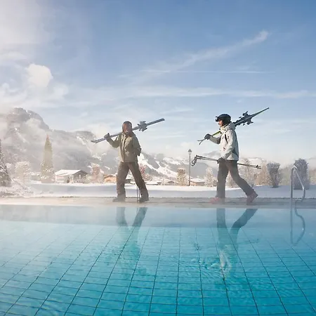 رياضي ومركز صحي بيشلهوف فندق 4*