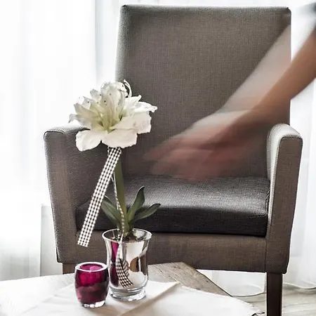 رياضي ومركز صحي بيشلهوف فندق